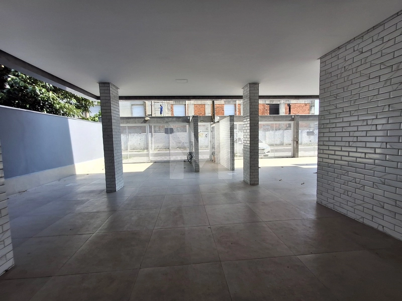Casa em condomínio com quintal privativo no Tude Bastos.: 3ª foto da galeria de imagens do imóvel