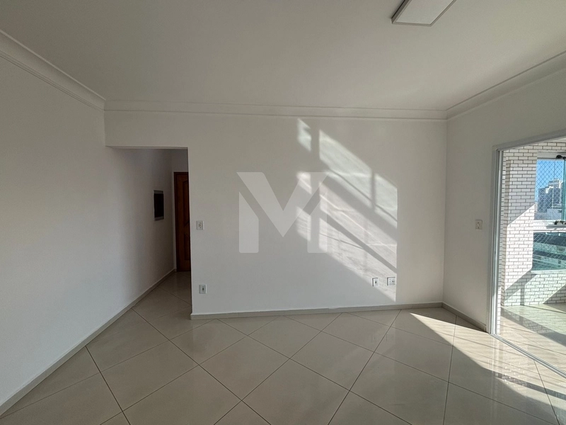 Apartamento no Canto do Forte com Suíte e Varanda Privativa: 4ª foto da galeria de imagens do imóvel