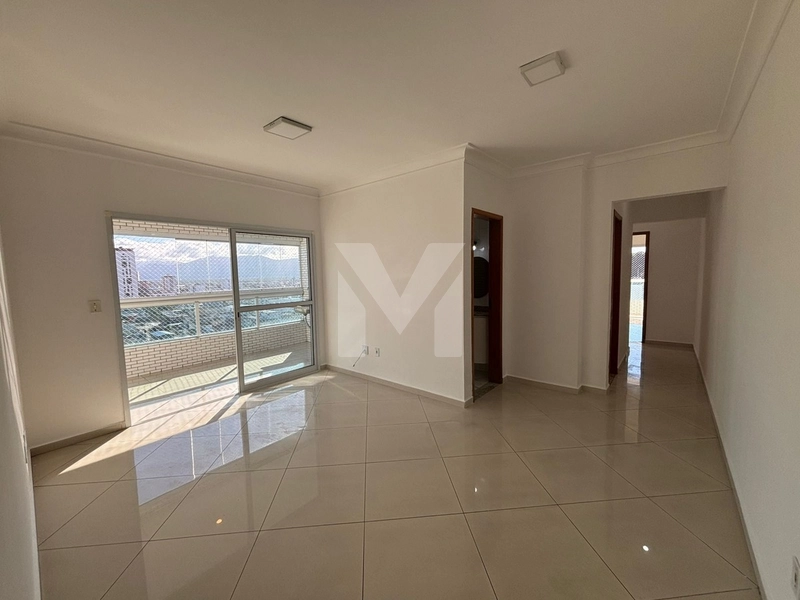Apartamento no Canto do Forte com Suíte e Varanda Privativa: 2ª foto da galeria de imagens do imóvel