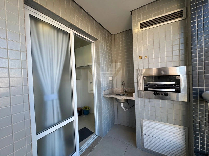 Apartamento mobiliado a poucos metros do mar.: 11ª foto da galeria de imagens do imóvel