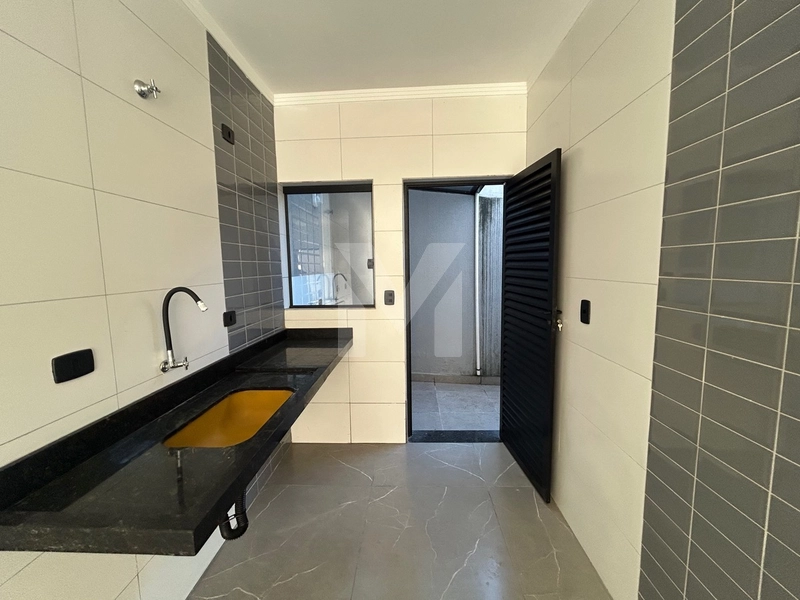 Casa de Condomínio à Venda – Mirim – Praia Grande/SP: 2ª foto da galeria de imagens do imóvel