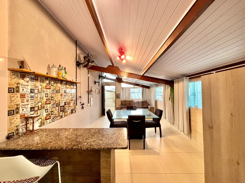 Casa semi-mobiliada no Canto do Forte com área gourmet: 24ª foto da galeria de imagens do imóvel