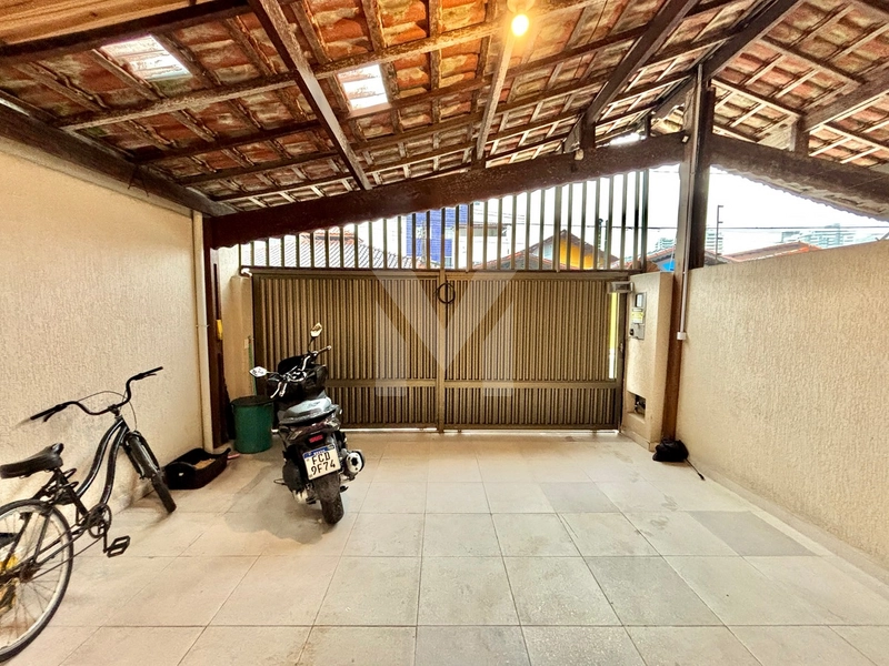 Casa semi-mobiliada no Canto do Forte com área gourmet: 27ª foto da galeria de imagens do imóvel