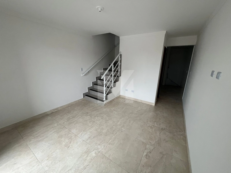 Duplex em condomínio fechado: 8ª foto da galeria de imagens do imóvel
