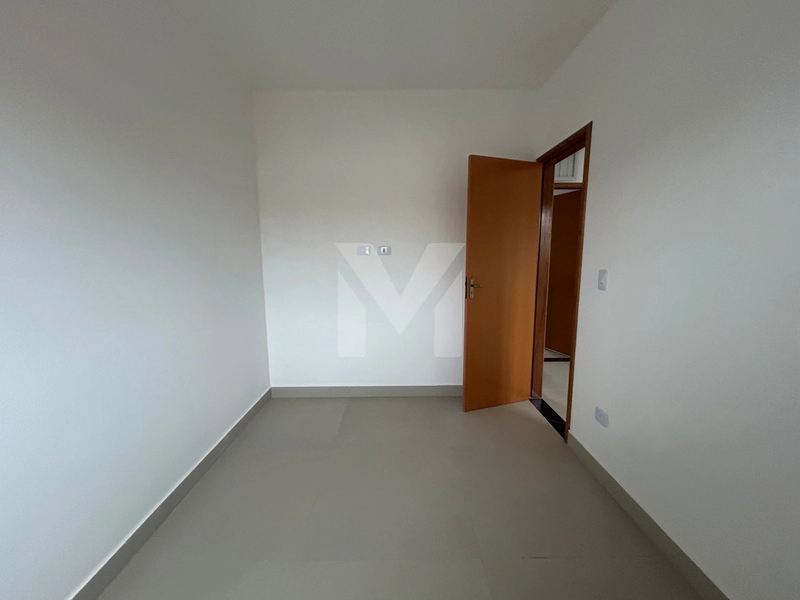 Casa de Condomínio à Venda no Bairro Samambaia – Praia Grande: 2ª foto da galeria de imagens do imóvel