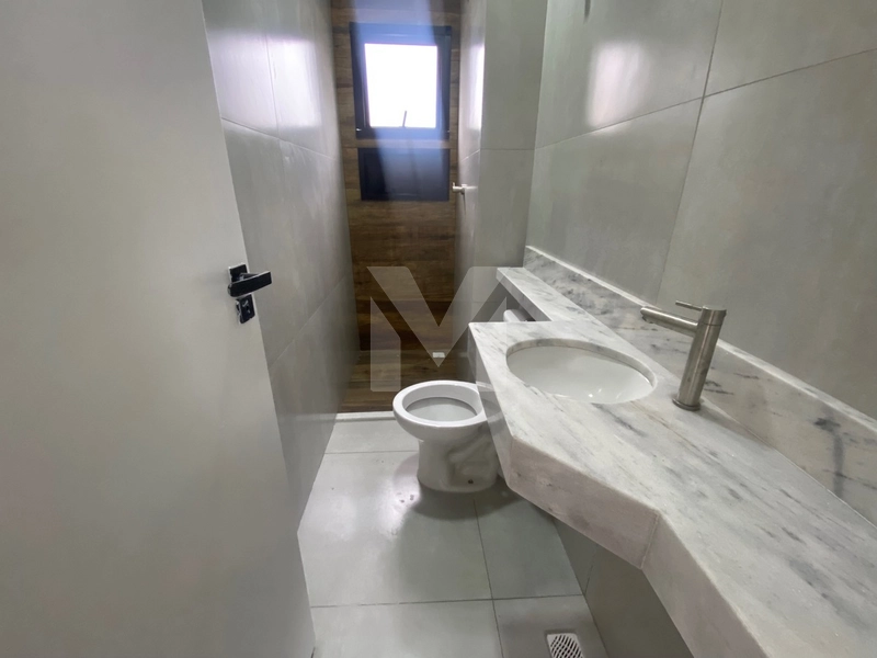 Casa com Piscina na Tupi – 3 Dormitórios e Próxima à Praia: 13ª foto da galeria de imagens do imóvel