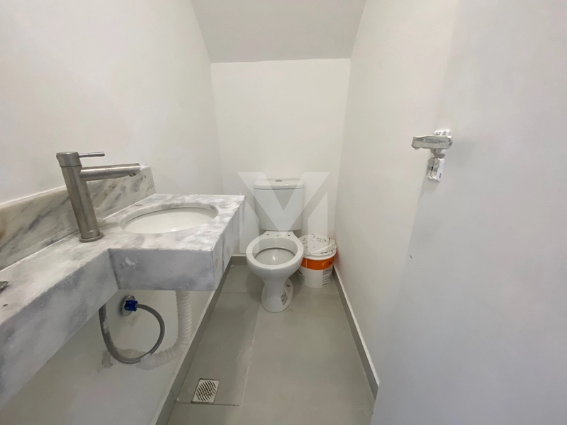 Casa com Piscina na Tupi – 3 Dormitórios e Próxima à Praia: 9ª foto da galeria de imagens do imóvel