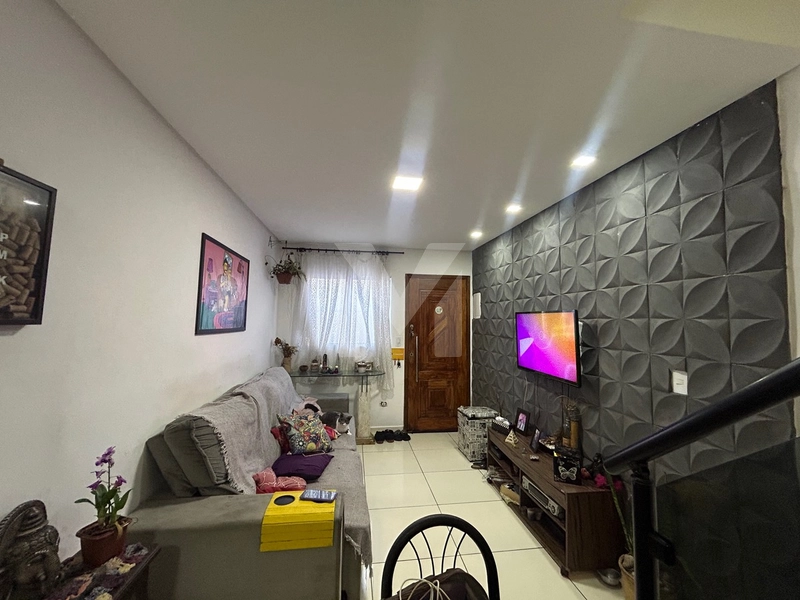 Casa de Condomínio à Venda – Praia Grande: 1ª foto da galeria de imagens do imóvel