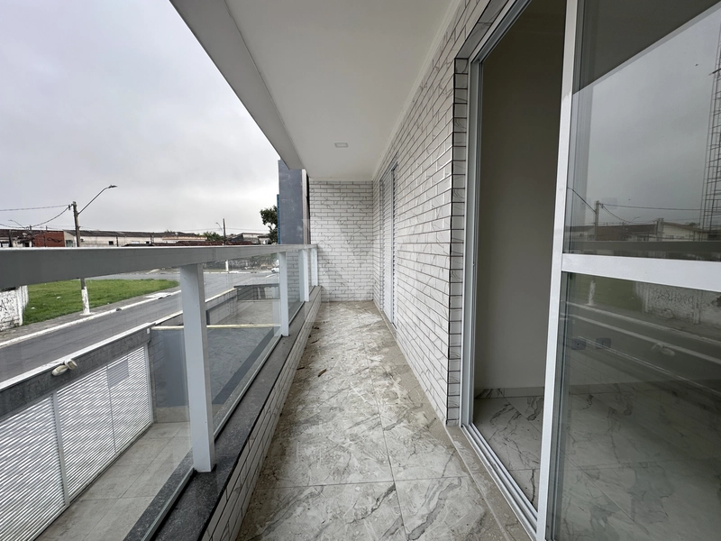 Casa em condomínio à venda no Tude Bastos C/ Sacada: 1ª foto da galeria de imagens do imóvel
