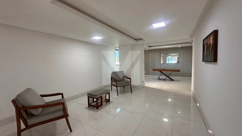 Apartamento 2 dormitórios, prédio frente mar com vista lateral mar!: 3ª foto da galeria de imagens do imóvel
