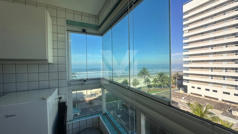 Apartamento 2 dormitórios, prédio frente mar com vista lateral mar!: 4ª foto da galeria de imagens do imóvel