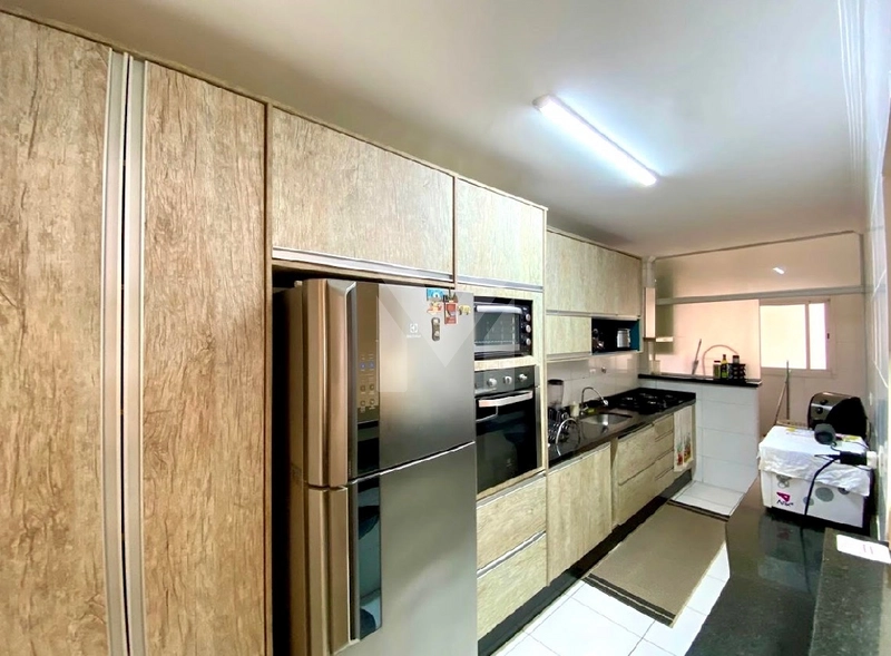 Apartamento 3 Dormitórios com 2 Suítes no Canto do Forte: 8ª foto da galeria de imagens do imóvel