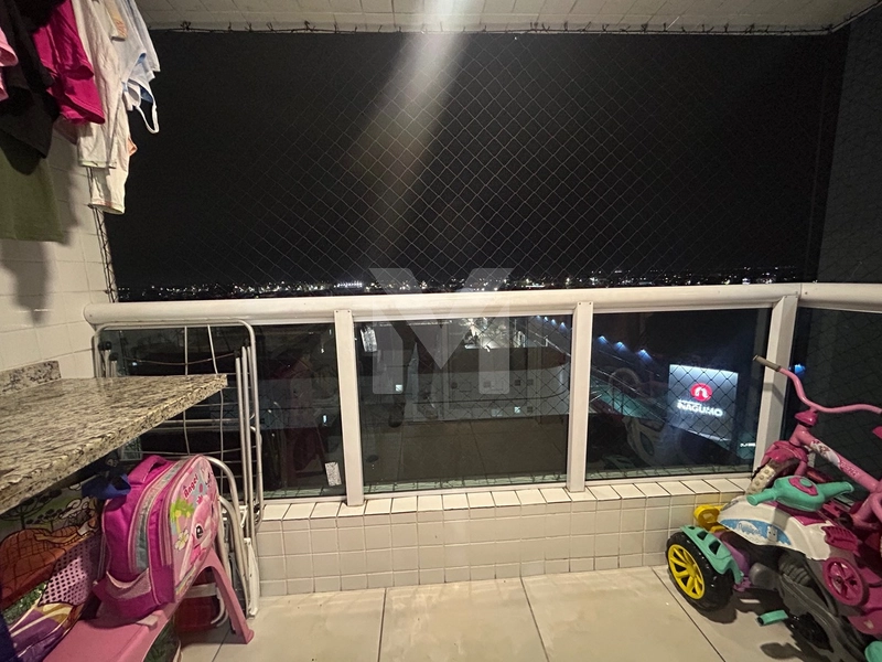 Apartamento à Venda na Ocian – 1 Dormitório Mobiliado com Sacada: 2ª foto da galeria de imagens do imóvel