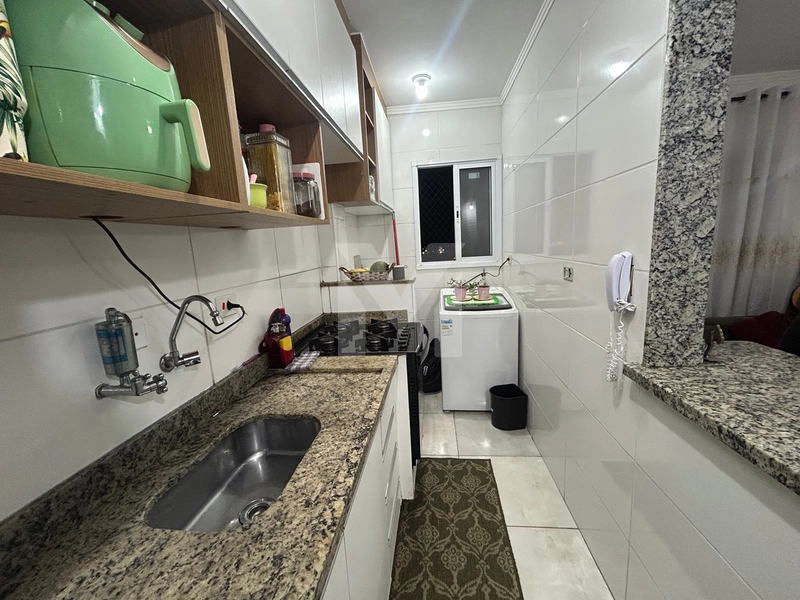 Apartamento à Venda na Ocian – 1 Dormitório Mobiliado com Sacada: 4ª foto da galeria de imagens do imóvel