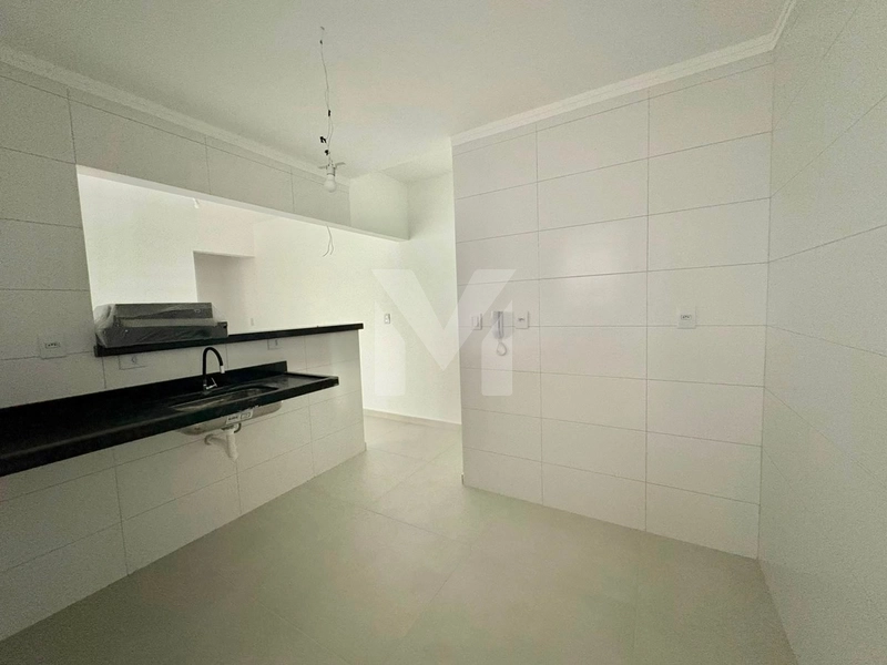 Apartamento totalmente com 70m², 2 dormitórios, Canto do Forte