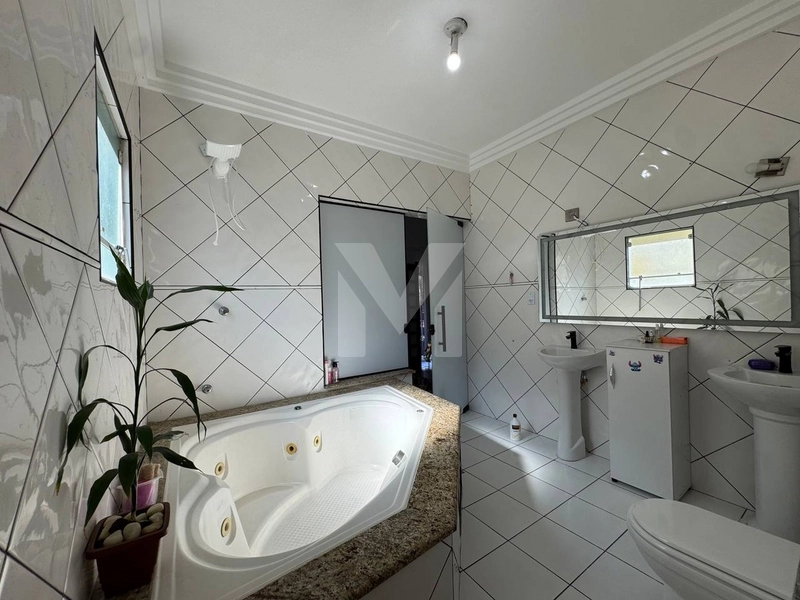 CASA 5 DORMITÓRIOS - PISCINA - 182M2: 25ª foto da galeria de imagens do imóvel