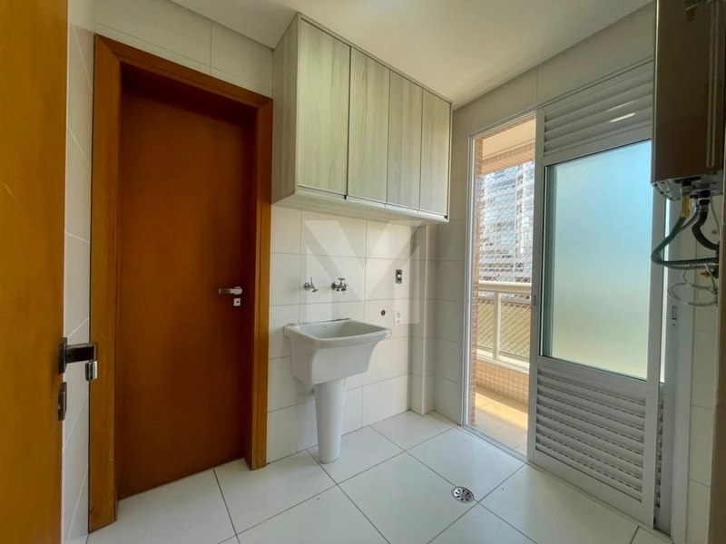 Apartamento à venda com vista para o mar no Canto do Forte: 5ª foto da galeria de imagens do imóvel