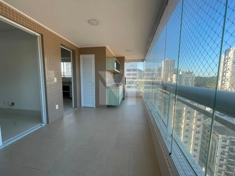 Apartamento à venda com vista para o mar no Canto do Forte: 2ª foto da galeria de imagens do imóvel