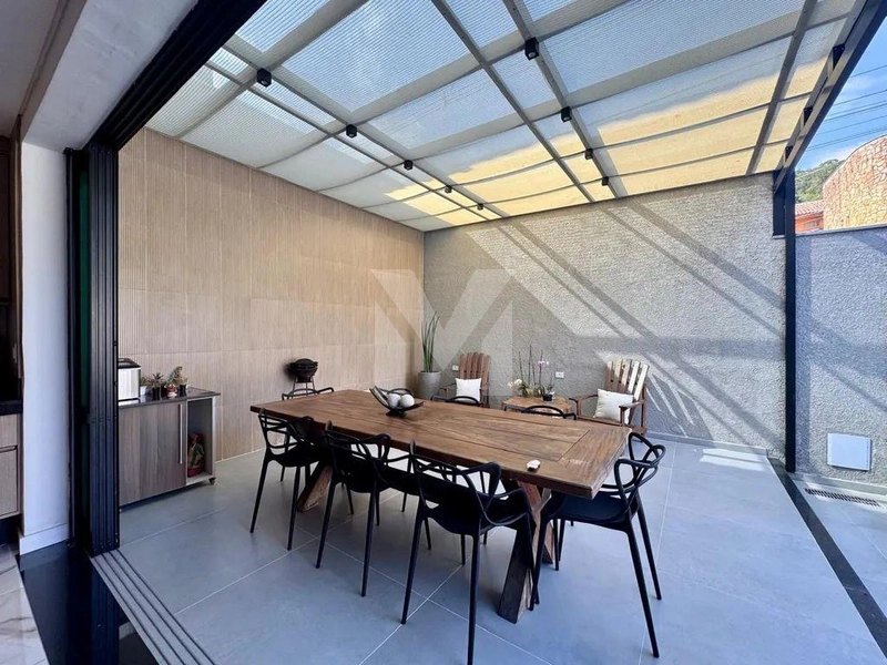 Casa à venda de alto padrão no Canto do Forte: 23ª foto da galeria de imagens do imóvel