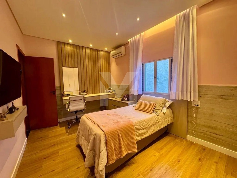 Casa à venda de alto padrão no Canto do Forte: 19ª foto da galeria de imagens do imóvel