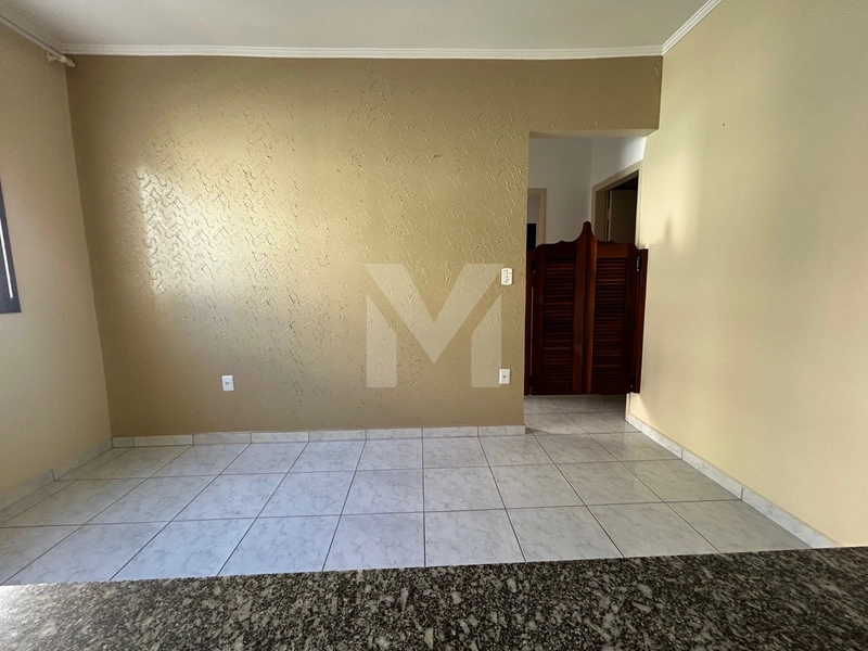 Apartamento à Venda no Boqueirão – R$ 330 Mil: 1ª foto da galeria de imagens do imóvel