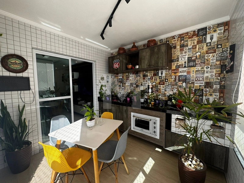 Apartamento 130m², 3 dormitórios, 2 suítes, Canto de Forte: 21ª foto da galeria de imagens do imóvel