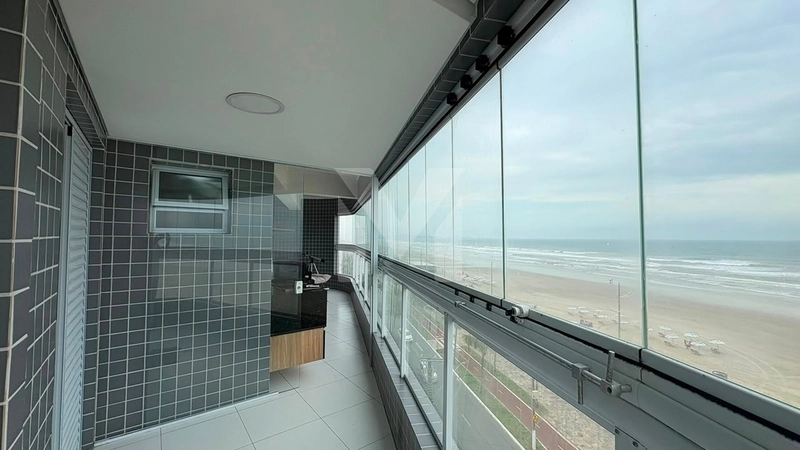 03 Dormitórios - 01 Suíte - Lazer completo