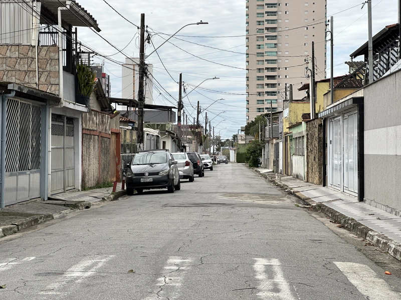 Casa em Condomínio Térrea à Venda na Vila Mirim – Praia Grande/SP: 3ª foto da galeria de imagens do imóvel
