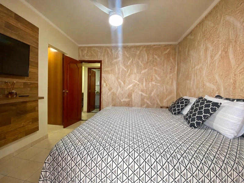 Apartamento dois dormitórios sendo uma suíte, Frente mar, Praia grande: 3ª foto da galeria de imagens do imóvel