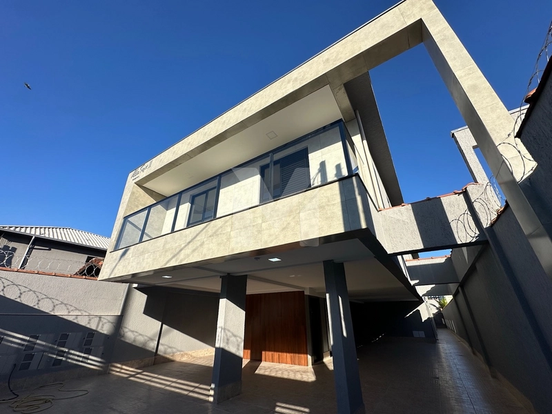 Sobrado em condominio à Venda no Jardim Real – Praia Grande/SP