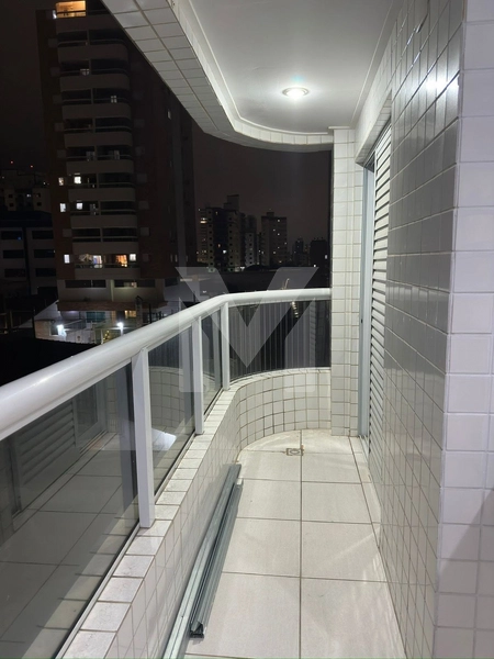 Excelente apartamento na Aviação apenas 350m da praia: 2ª foto da galeria de imagens do imóvel