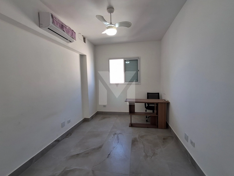 Apartamento 2 dormitórios em prédio frente mar na Vila Mirim.: 32ª foto da galeria de imagens do imóvel