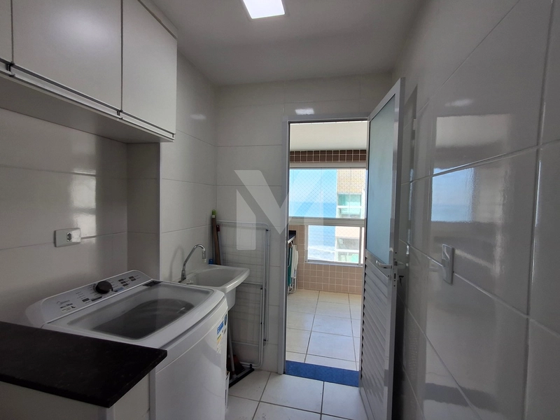 Apartamento 2 dormitórios em prédio frente mar na Vila Mirim.: 27ª foto da galeria de imagens do imóvel