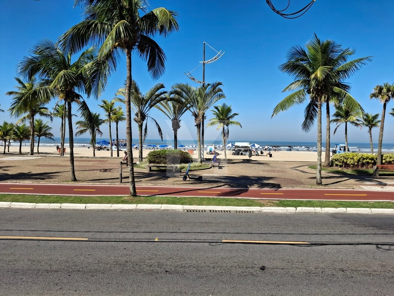 Apartamento 2 dormitórios em prédio frente mar na Vila Mirim.: 4ª foto da galeria de imagens do imóvel