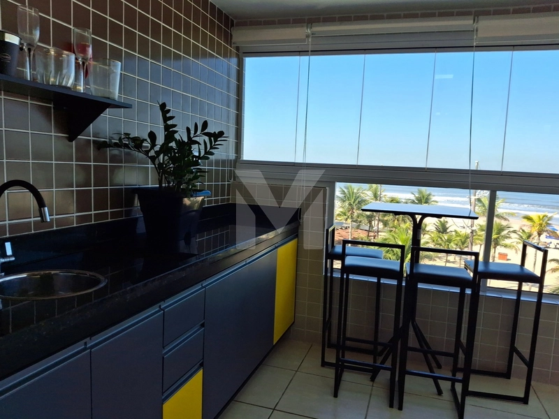 Apartamento frente mar com 3 dormitórios e 2 vagas na Vila Mirim.: 16ª foto da galeria de imagens do imóvel