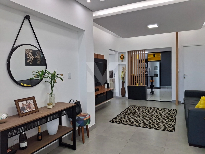 Apartamento frente mar com 3 dormitórios e 2 vagas na Vila Mirim.: 9ª foto da galeria de imagens do imóvel