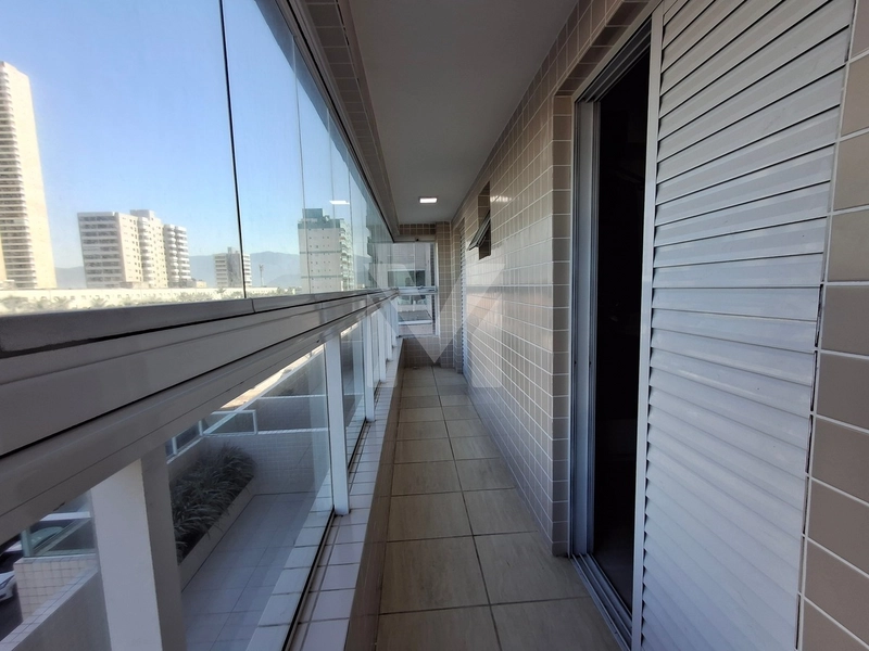 Apartamento frente mar com 3 dormitórios e 2 vagas na Vila Mirim.: 43ª foto da galeria de imagens do imóvel