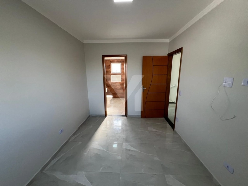 Casa com Piscina: 29ª foto da galeria de imagens do imóvel
