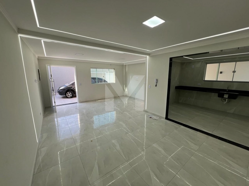 Casa com Piscina: 9ª foto da galeria de imagens do imóvel