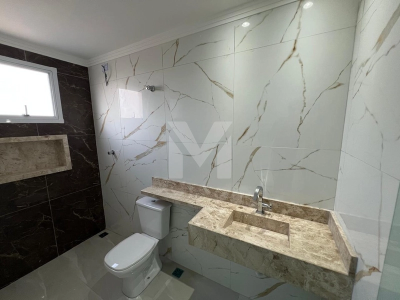 Casa com Piscina: 23ª foto da galeria de imagens do imóvel