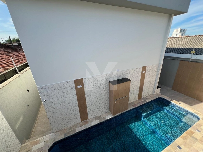 Casa com Piscina: 49ª foto da galeria de imagens do imóvel