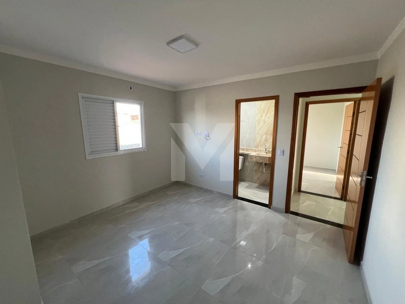 Casa com Piscina: 26ª foto da galeria de imagens do imóvel