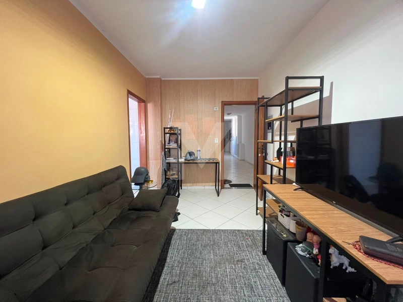 APARTAMENTO NA GUILHERMINA 2 DORMITÓRIOS