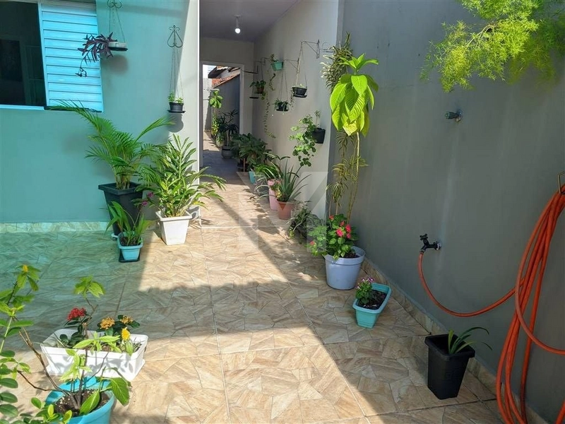 CASA NO BAIRRO MARACANÃ: 5ª foto da galeria de imagens do imóvel