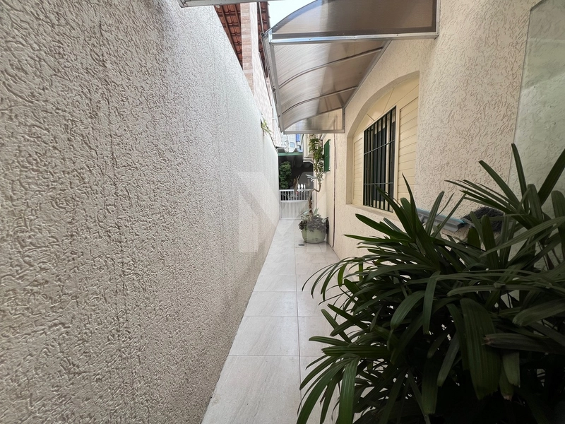 CASA ISOLADA NA GUILHERMINA: 7ª foto da galeria de imagens do imóvel
