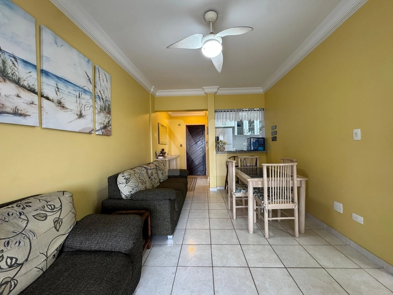 Apartamento Semimobiliado 2 Dormitórios a Apenas 70 Metros da Praia: 4ª foto da galeria de imagens do imóvel