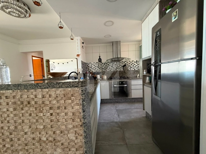 Apartamento pé na areia no bairro Mirim: 3ª foto da galeria de imagens do imóvel