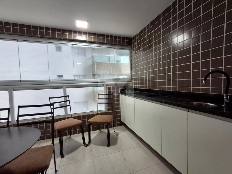 Apartamento 2 dormitórios com lazer clube a 100 metros da praia.: 15ª foto da galeria de imagens do imóvel