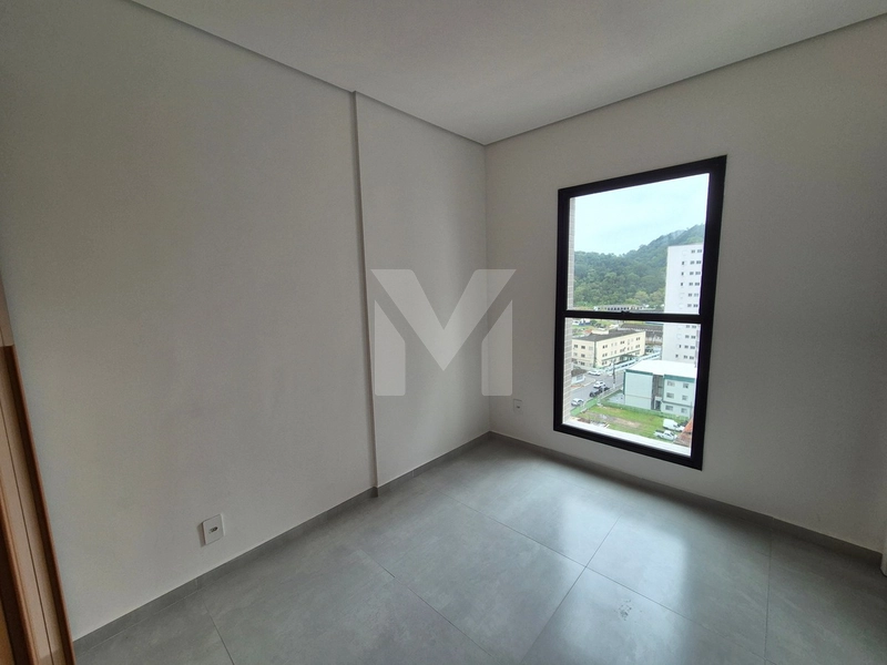 APARTAMENTO NOVO COM 2 SUÍTES PARA LOCAÇÃO NO CANTO DO FORTE: 3ª foto da galeria de imagens do imóvel