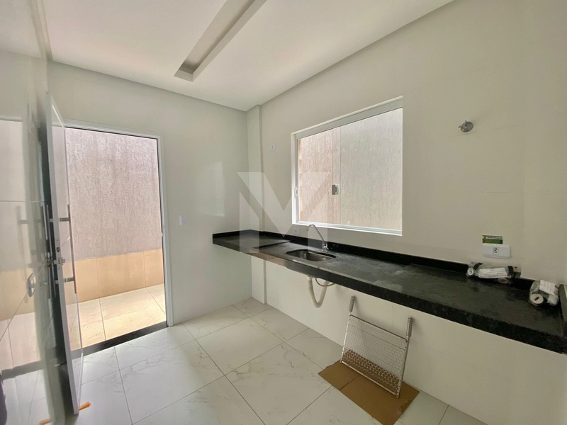 Casa térrea a 100 metros do Mar!!!: 4ª foto da galeria de imagens do imóvel